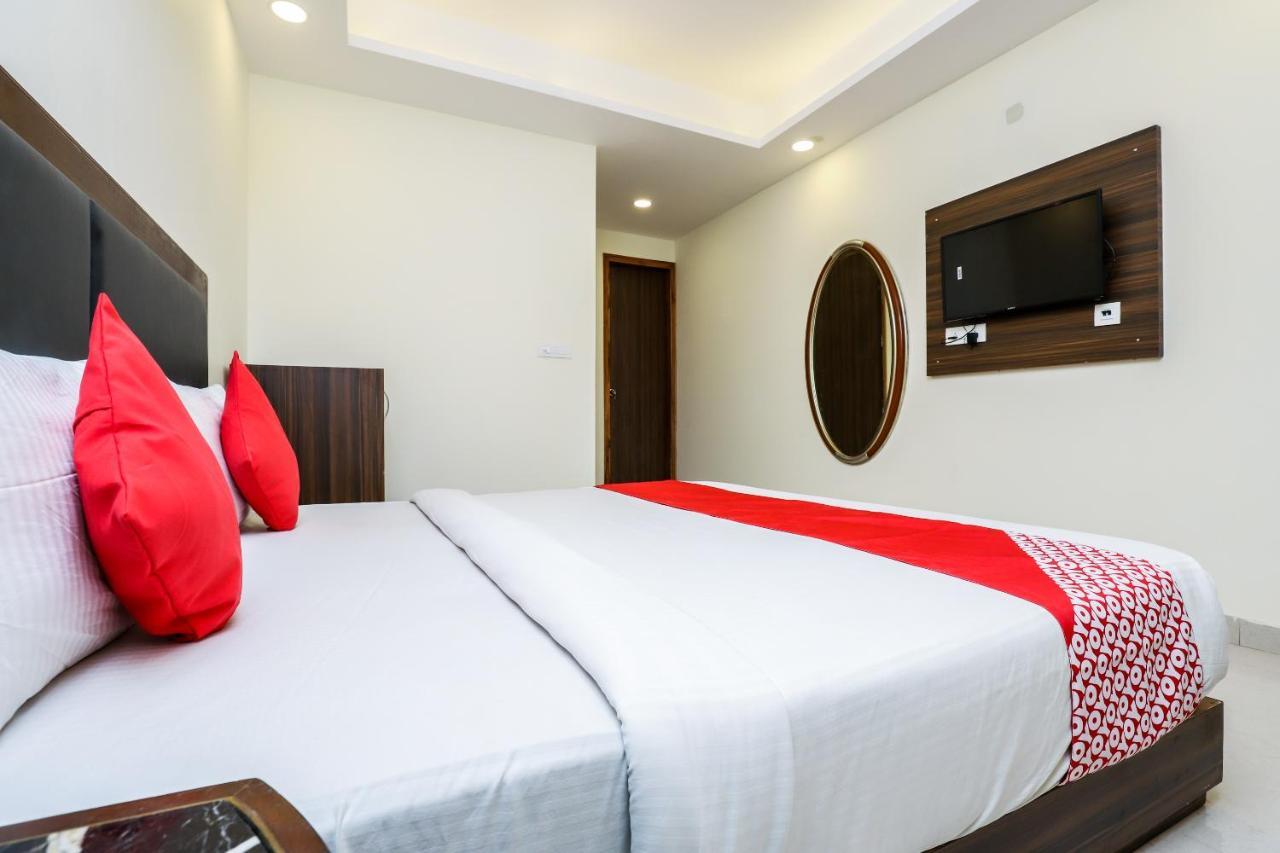 Hotel Moreton Igi Airport New Delhi Exterior photo